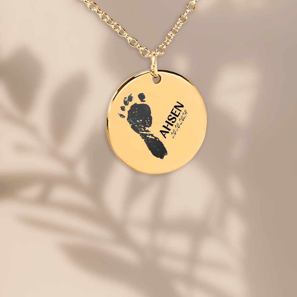 Halskette mit einem Babyfußabdruck, Name & Geburtsdatum personalisiert – Gravuranhänger